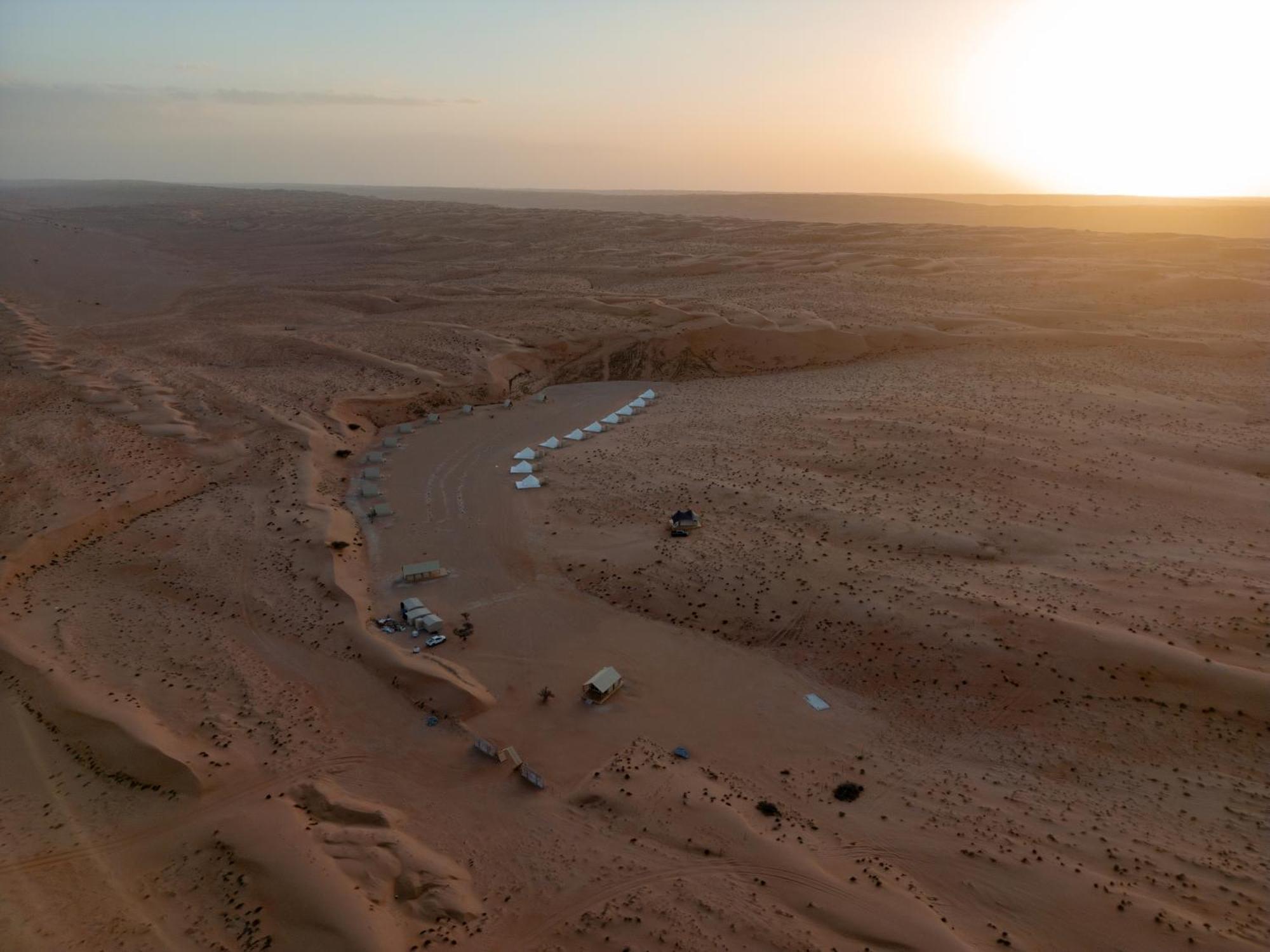 Adventurer Camp Hotel Al Wāşil Екстериор снимка
